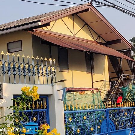 Manu V House Hotel Phra Nakhon Si Ayutthaya Buitenkant foto