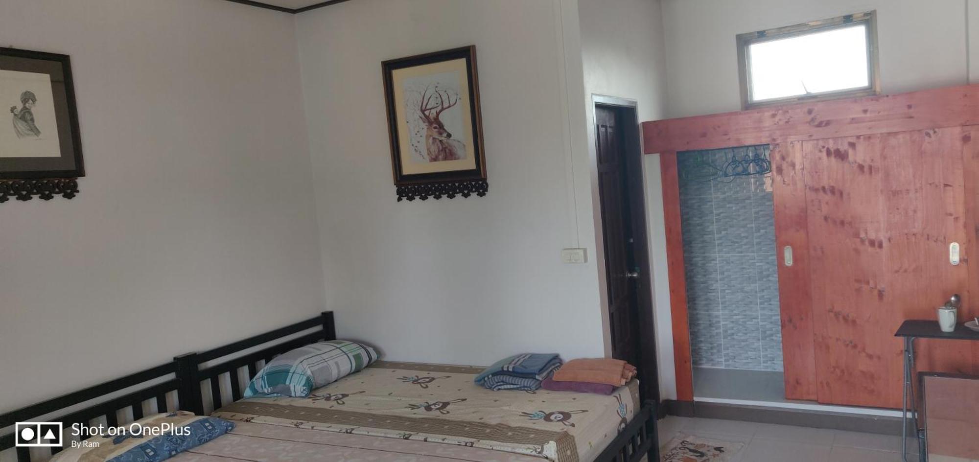 Manu V House Hotel Phra Nakhon Si Ayutthaya Buitenkant foto